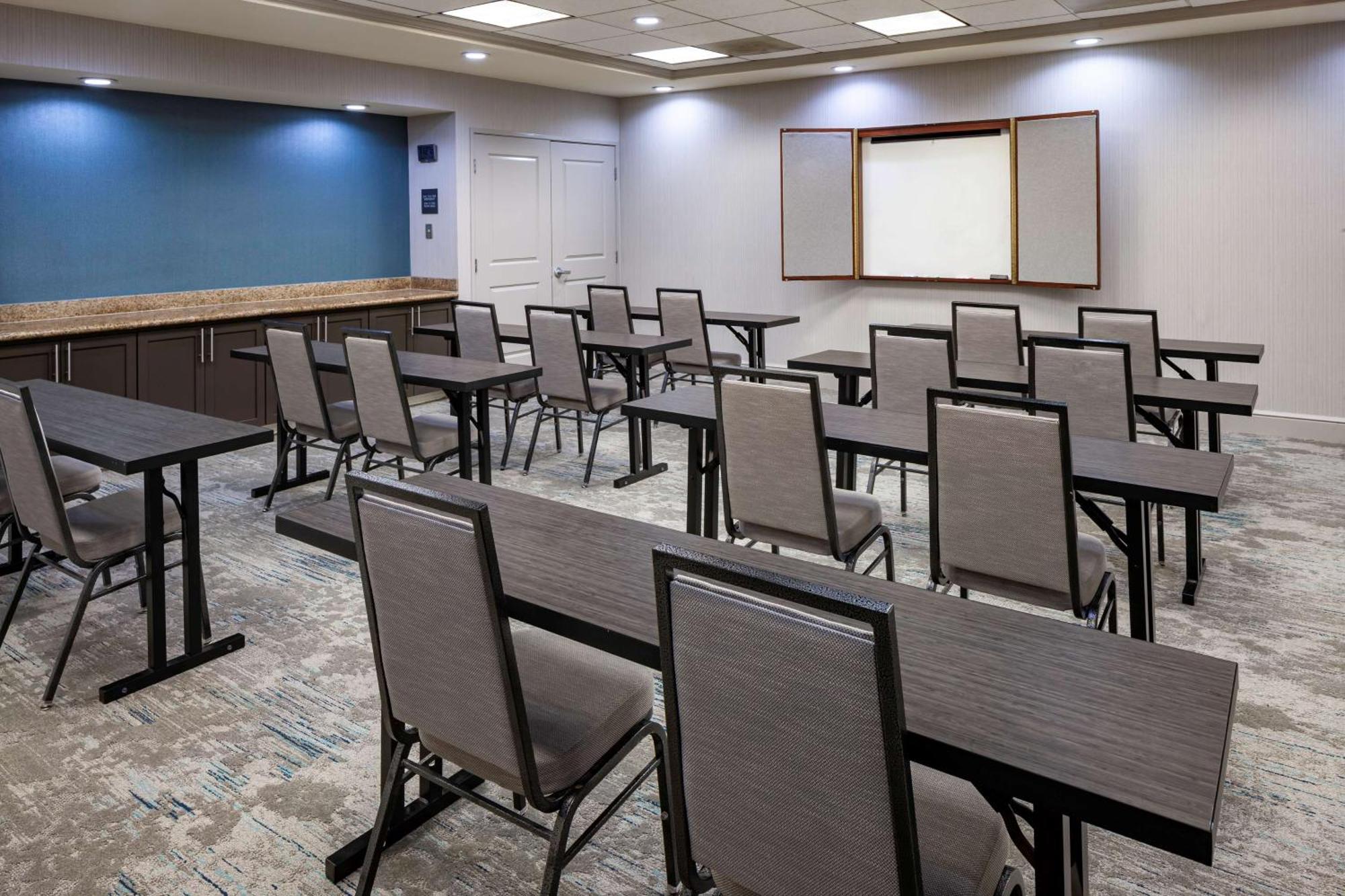 Hilton Garden Inn San Diego/Rancho Bernardo Poway Bagian luar foto